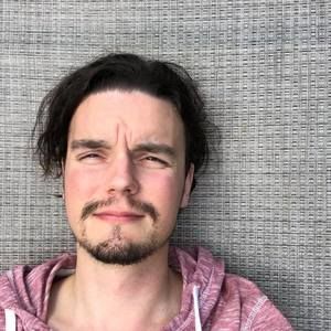 Meet your Posher, Cody